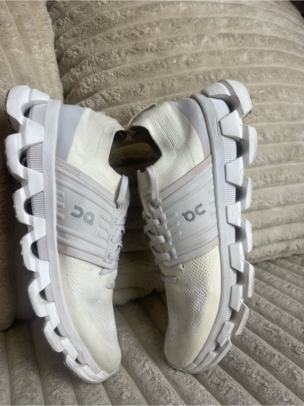 Cloudswift 3 AD Women's White Running Shoes Size 8.5 - Picture 5 of 12